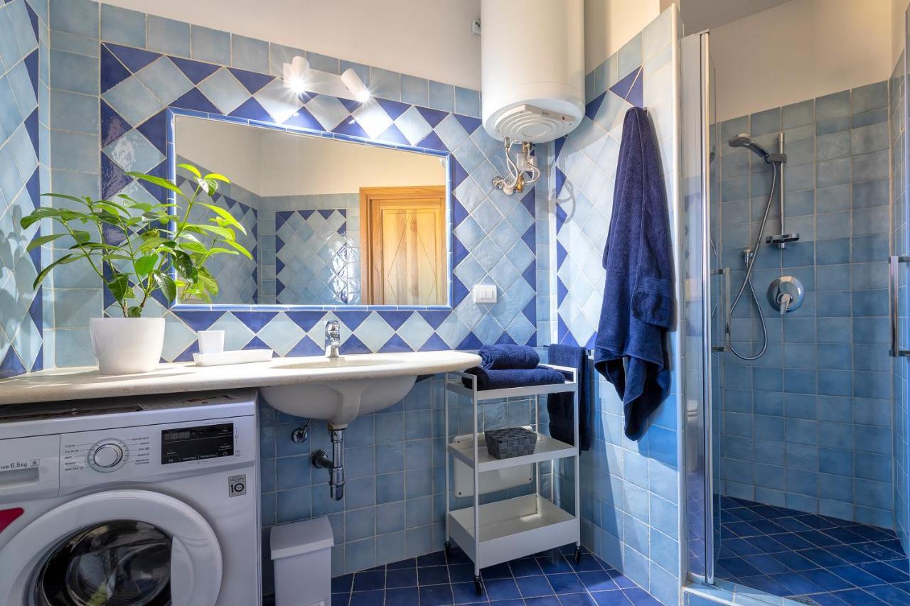 House Of Lens Apartment Golfo Aranci Luaran gambar